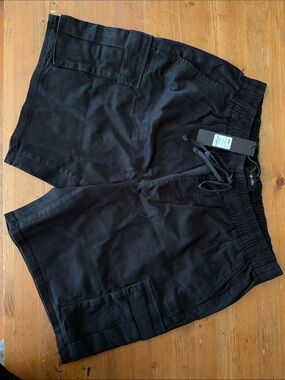 Men's Black Drawstring Cargo Shorts - Comfortable Casual Fit